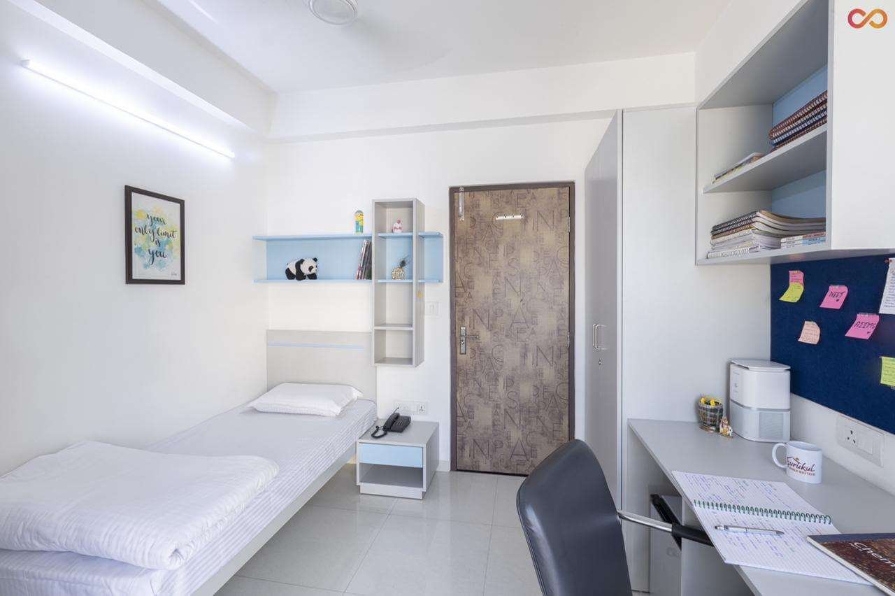 Hostel Life in Kota – Pros & Cons Every Student Should Know